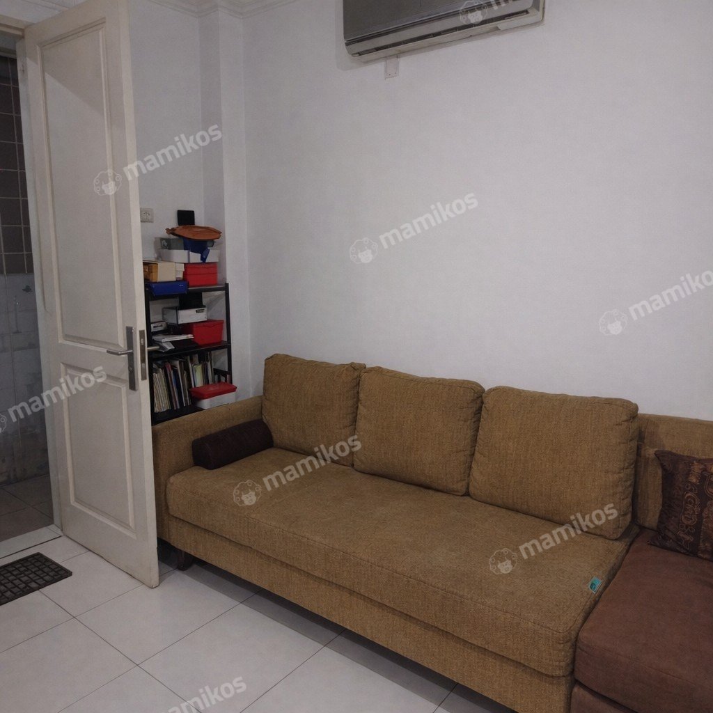 Rumah Sertifikat SHM 3 Kamar Tidur 3 Kamar Mandi Kelapa Gading Jakarta Utara - Photo 4