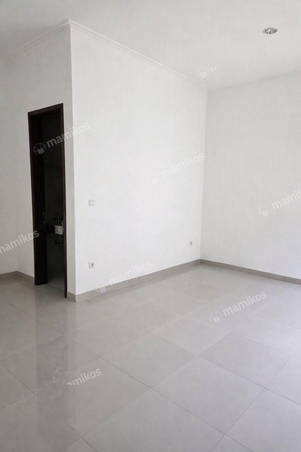 Rumah 4 Kamar Tidur 4 Kamar Mandi 2 Lantai Pantai Indah Kapuk Jakarta Utara - Photo 2