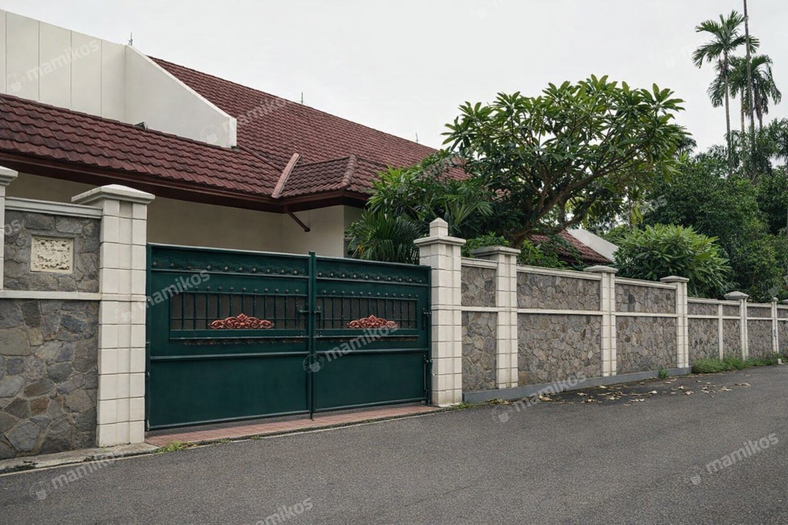 Rumah Sertifikat SHM 4 Kamar Tidur 3 Kamar Mandi Bangka Jakarta Selatan