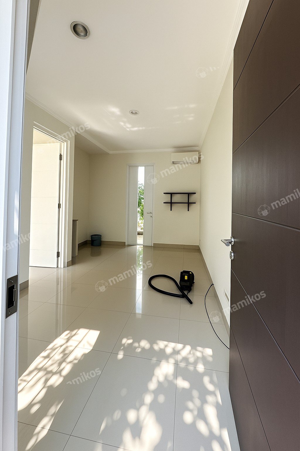 Rumah Sertifikat SHM 3 Kamar Tidur 2 Kamar Mandi Citra Grand Jakarta Timur - Photo 3