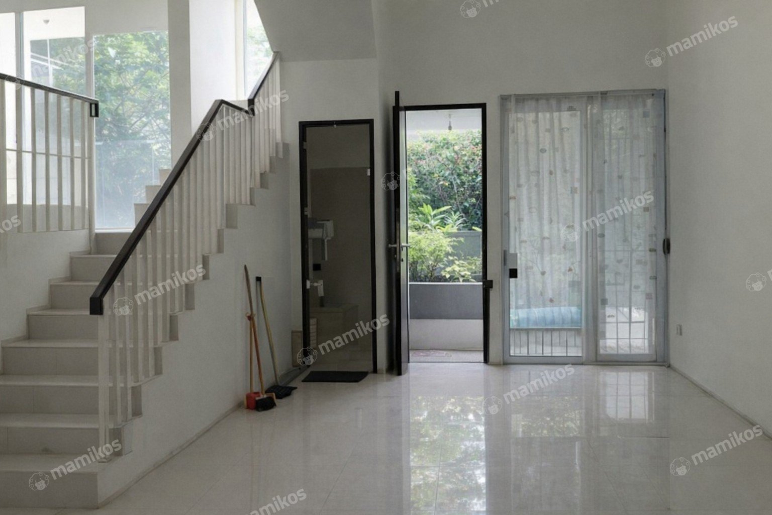 Rumah Sertifikat SHM 3 Kamar Tidur 3 Kamar Mandi Kalideres Jakarta Barat