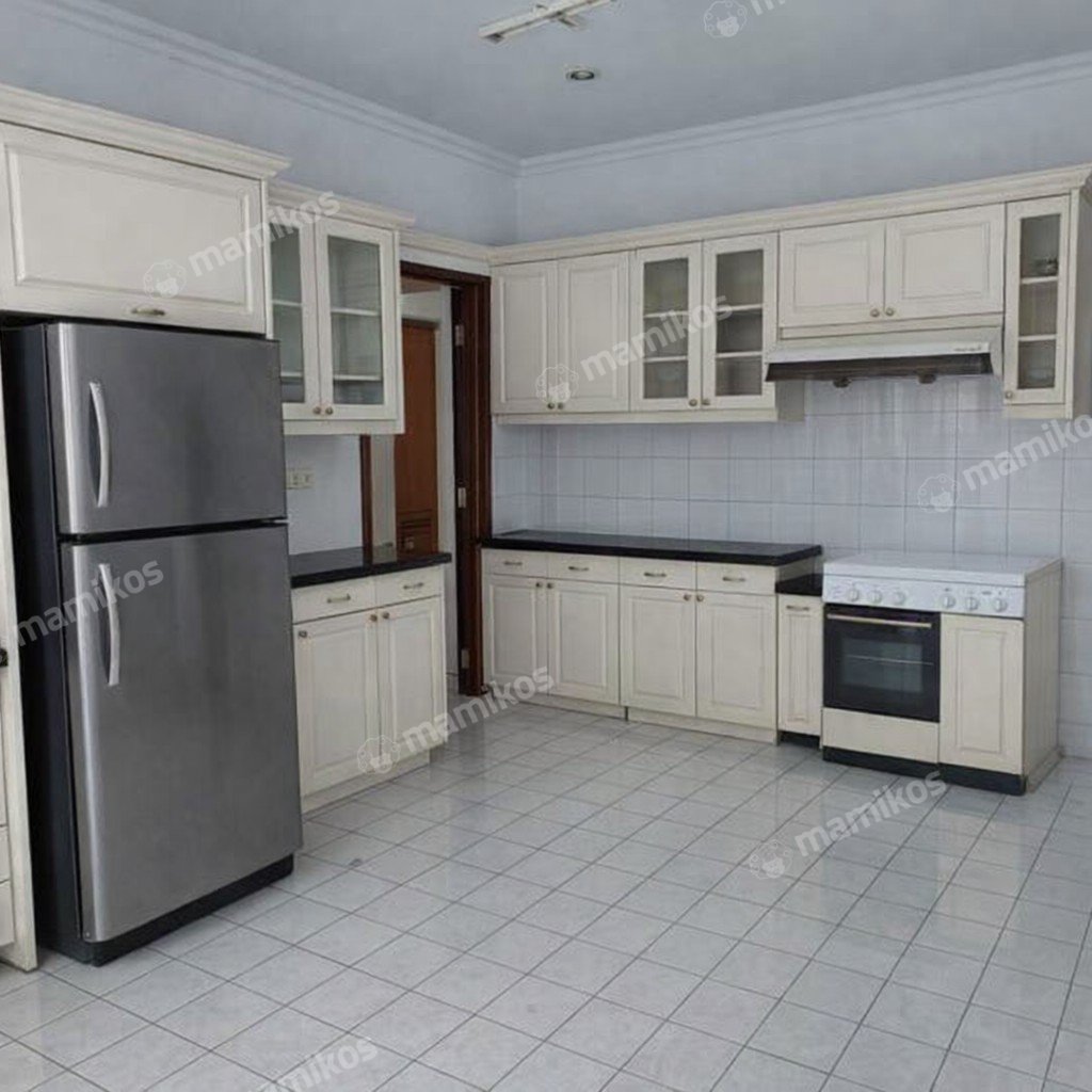 Rumah Sertifikat SHM 7 Kamar Tidur 4 Kamar Mandi Pondok Indah Jakarta Selatan - Photo 3