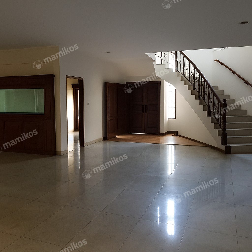 Rumah Sertifikat SHM 7 Kamar Tidur 4 Kamar Mandi Pondok Indah Jakarta Selatan - Photo 4