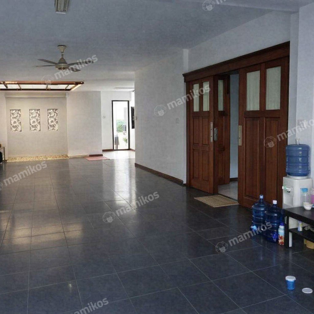 Rumah Sertifikat SHM 7 Kamar Tidur 4 Kamar Mandi Pondok Indah Jakarta Selatan - Photo 5