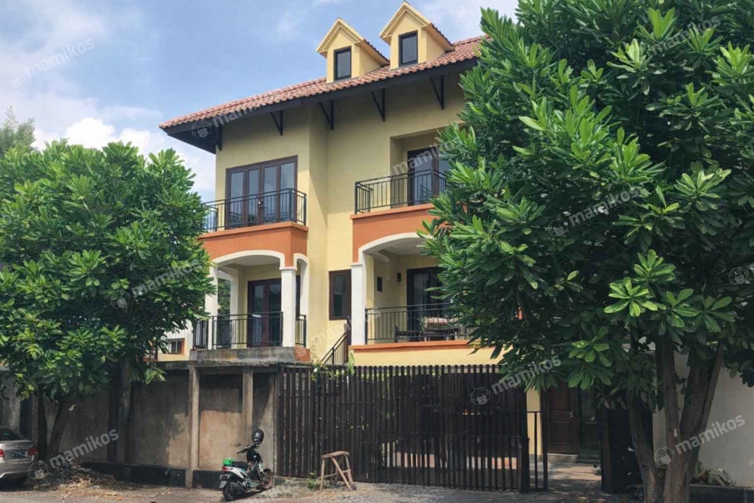 Rumah Sertifikat SHM 3 Kamar Tidur 3 Kamar Mandi Pantai Indah Kapuk Jakarta Utara