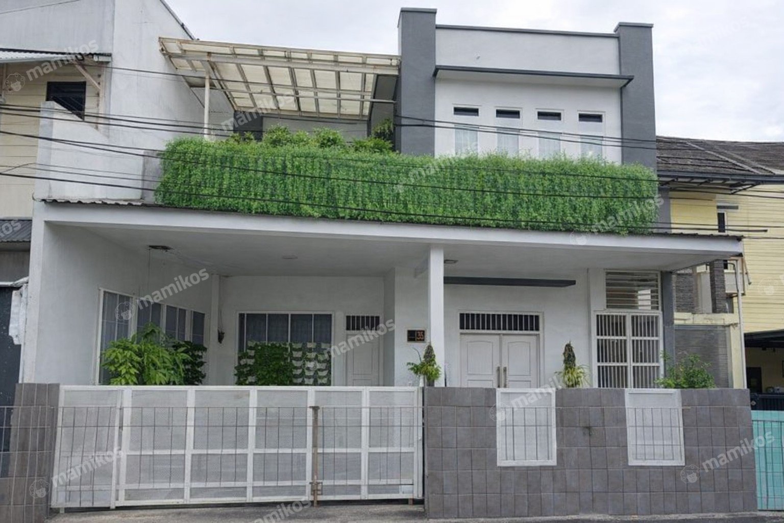 Rumah Sertifikat SHM 4 Kamar Tidur 5 Kamar Mandi Condet Jakarta Timur