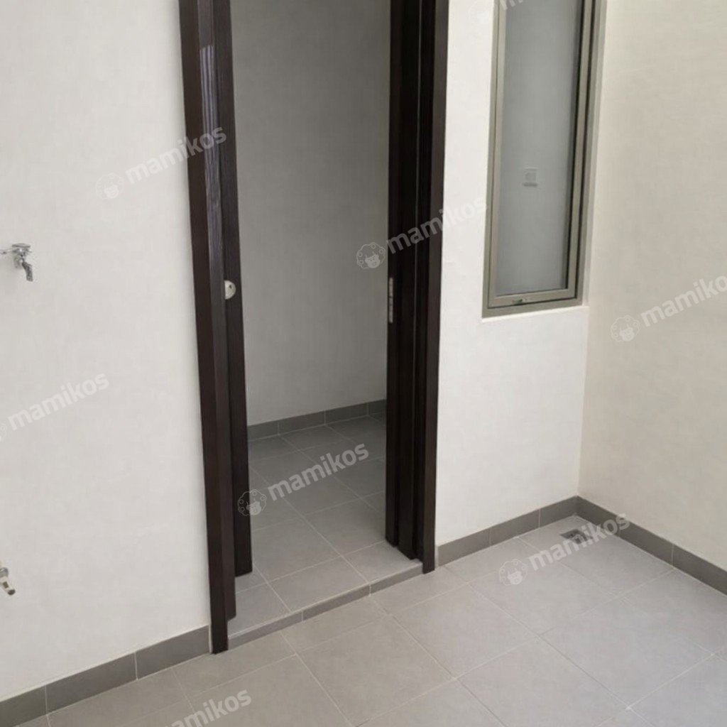 Rumah Sertifikat HGB 4 Kamar Tidur 3 Kamar Mandi Pantai Indah Kapuk 2 Jakarta Utara - Photo 3