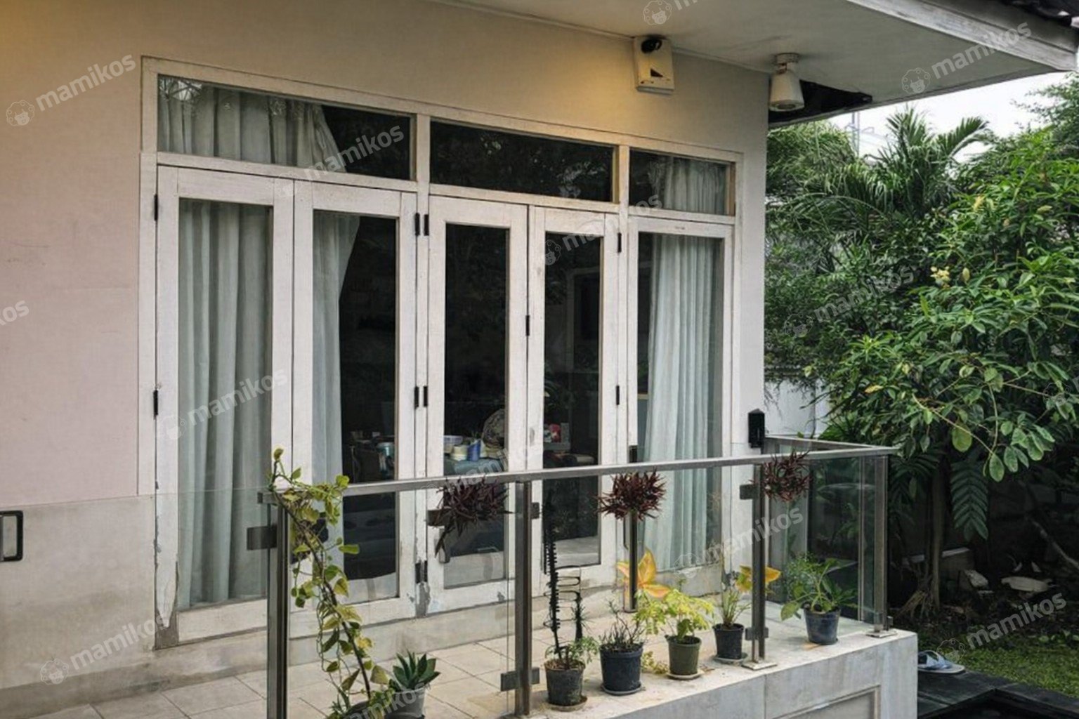 Rumah Sertifikat SHM 5 Kamar Tidur 4 Kamar Mandi Cipete Jakarta Selatan