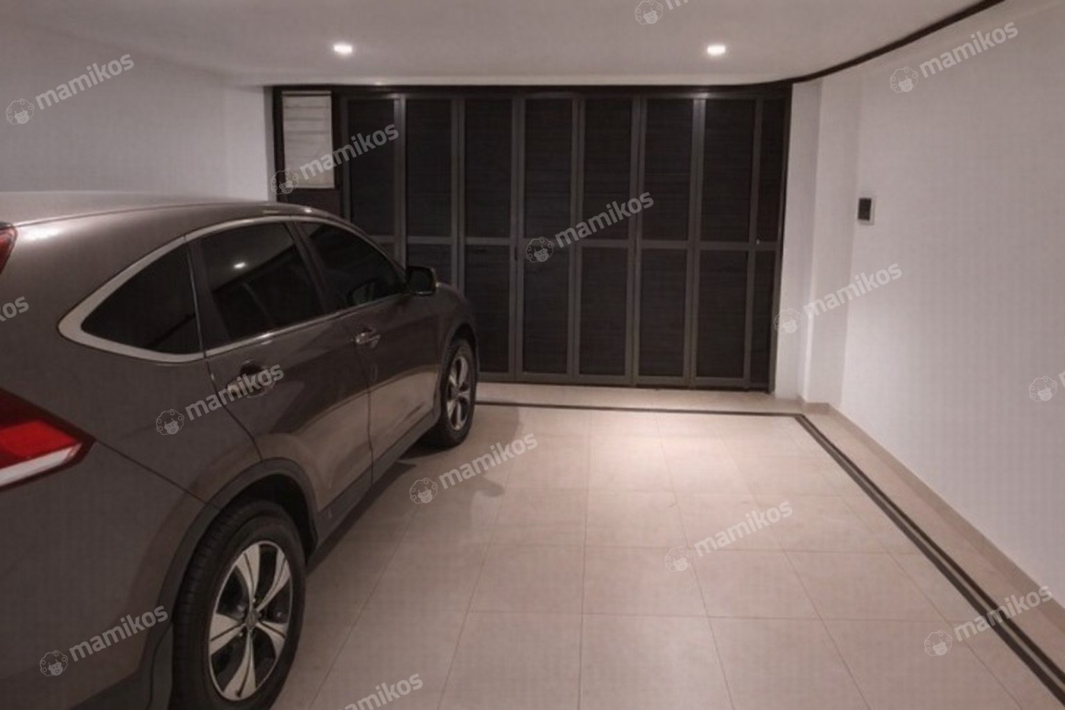 Rumah Sertifikat SHM 5 Kamar Tidur 5 Kamar Mandi Kelapa Gading Jakarta Utara - Photo 2