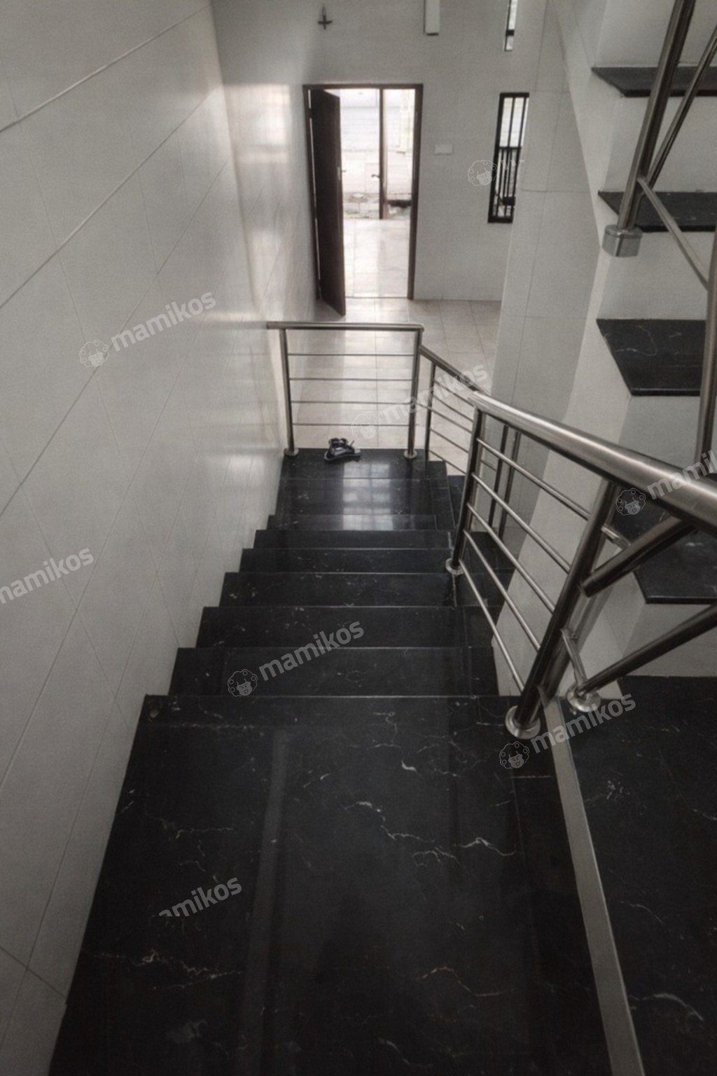 Rumah Sertifikat SHM 3 Kamar Tidur 3 Kamar Mandi Pademangan Jakarta Utara - Photo 2