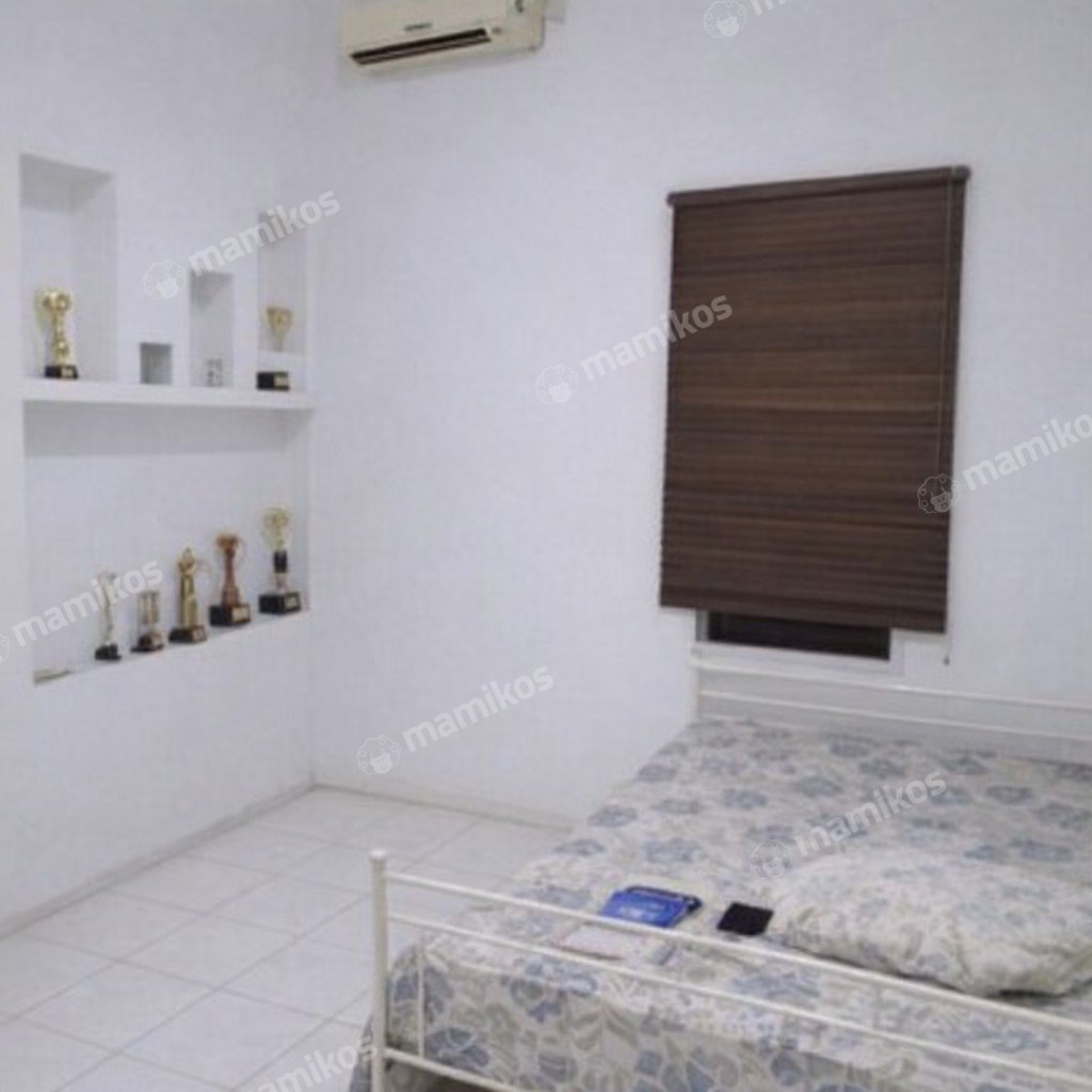 Rumah Sertifikat SHM 2 Kamar Tidur 2 Kamar Mandi Lebak Bulus Jakarta Selatan - Photo 4