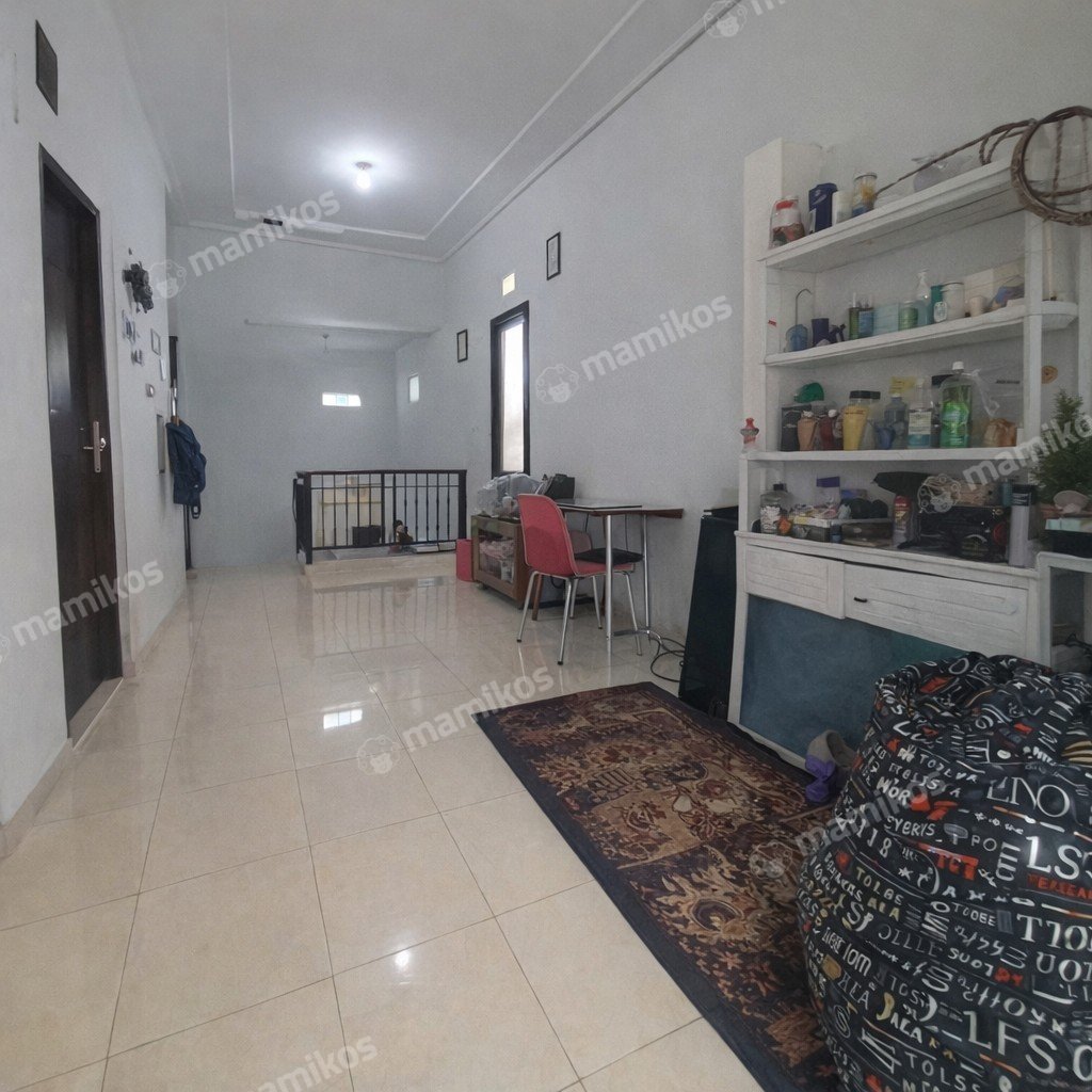 Rumah Sertifikat SHM 3 Kamar Tidur 3 Kamar Mandi Kalisari Jakarta Timur - Photo 2