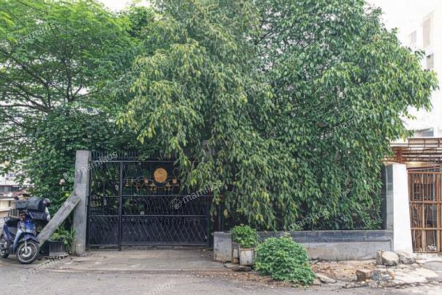 Rumah Sertifikat SHM 3 Kamar Tidur 2 Kamar Mandi Kebon Jeruk Jakarta Barat
