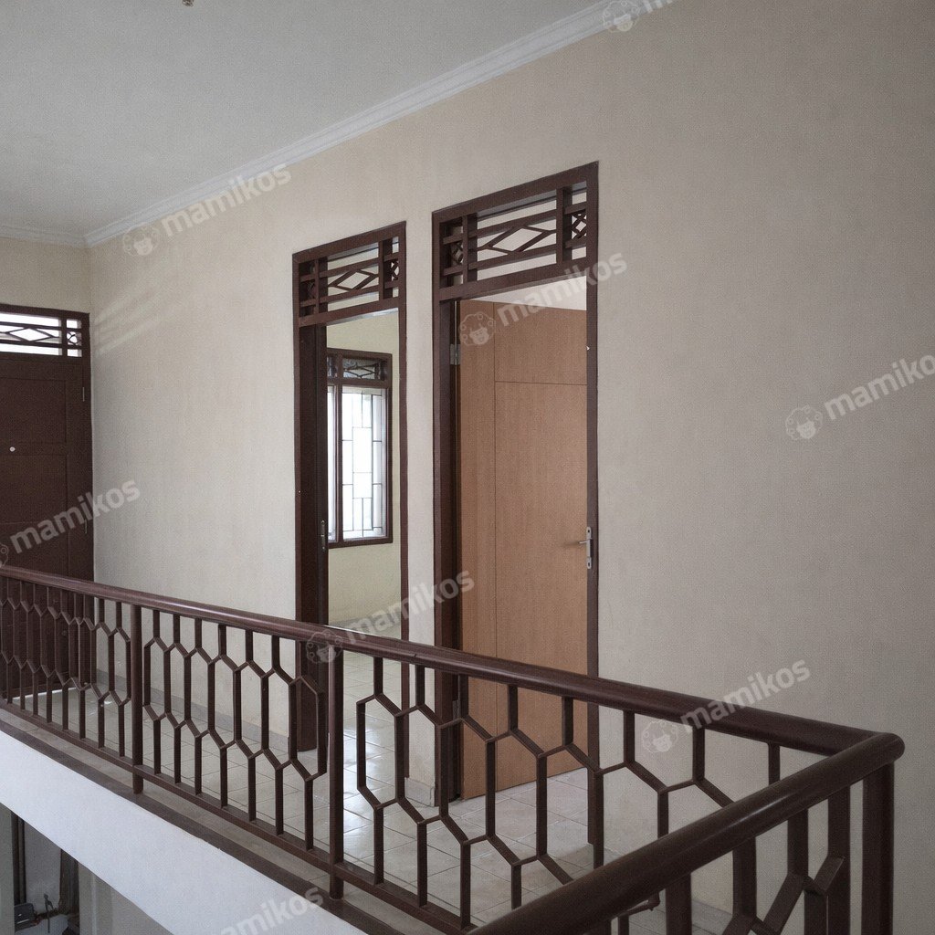 Rumah Sertifikat SHM 5 Kamar Tidur 2 Kamar Mandi Kemanggisan Jakarta Barat - Photo 3