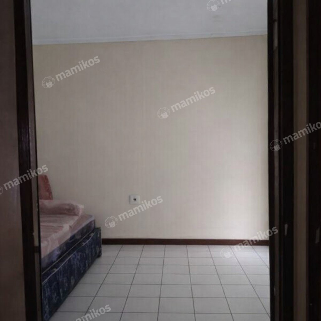 Rumah Sertifikat SHM 5 Kamar Tidur 2 Kamar Mandi Kemanggisan Jakarta Barat - Photo 5