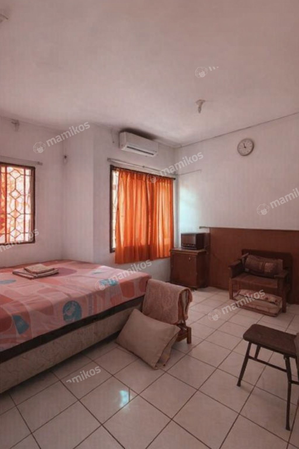 Rumah Sertifikat SHM 3 Kamar Tidur 2 Kamar Mandi Taman Palem Jakarta Barat - Photo 5