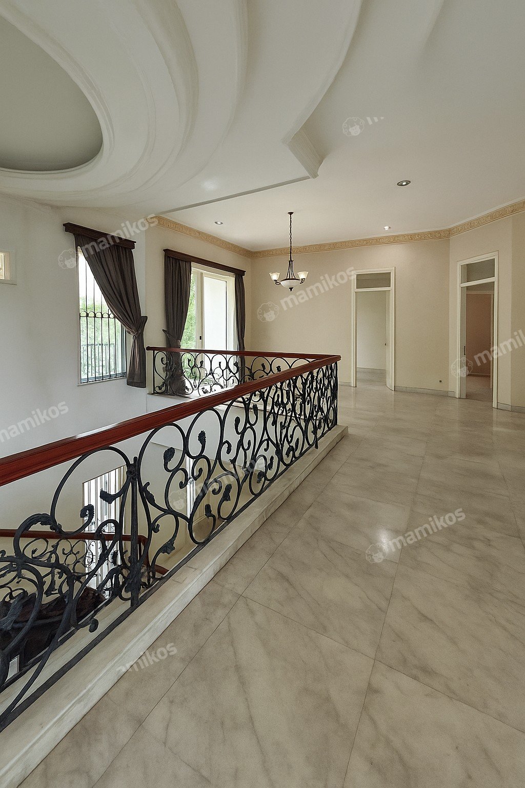 Rumah Sertifikat SHM 5 Kamar Tidur 4 Kamar Mandi Puri Indah Jakarta Barat - Photo 4