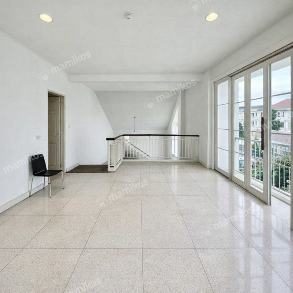 Rumah Sertifikat SHM 5 Kamar Tidur 5 Kamar Mandi Kebayoran Baru Jakarta Selatan - Photo 5