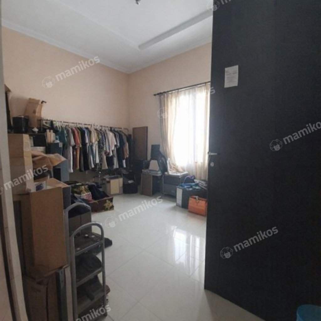 Rumah Sertifikat SHM 3 Kamar Tidur 2 Kamar Mandi Pondok Kelapa Jakarta Timur - Photo 2