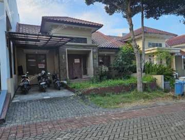 Rumah Sertifikat SHM 3 Kamar Tidur 2 Kamar Mandi Citraland Surabaya - Photo 2