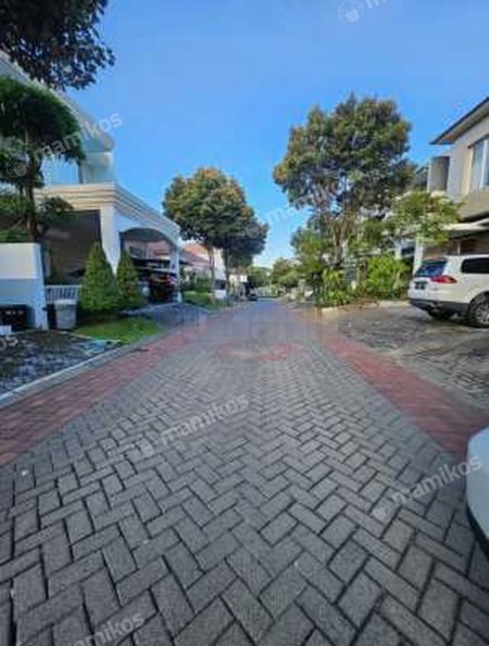 Rumah Sertifikat SHM 3 Kamar Tidur 2 Kamar Mandi Citraland Surabaya - Photo 3