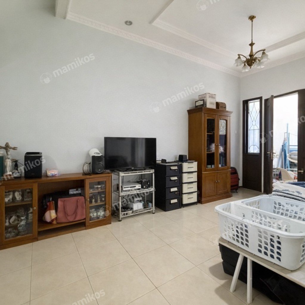 Rumah Sertifikat SHM 4 Kamar Tidur 3 Kamar Mandi Tomang Jakarta Barat - Photo 3