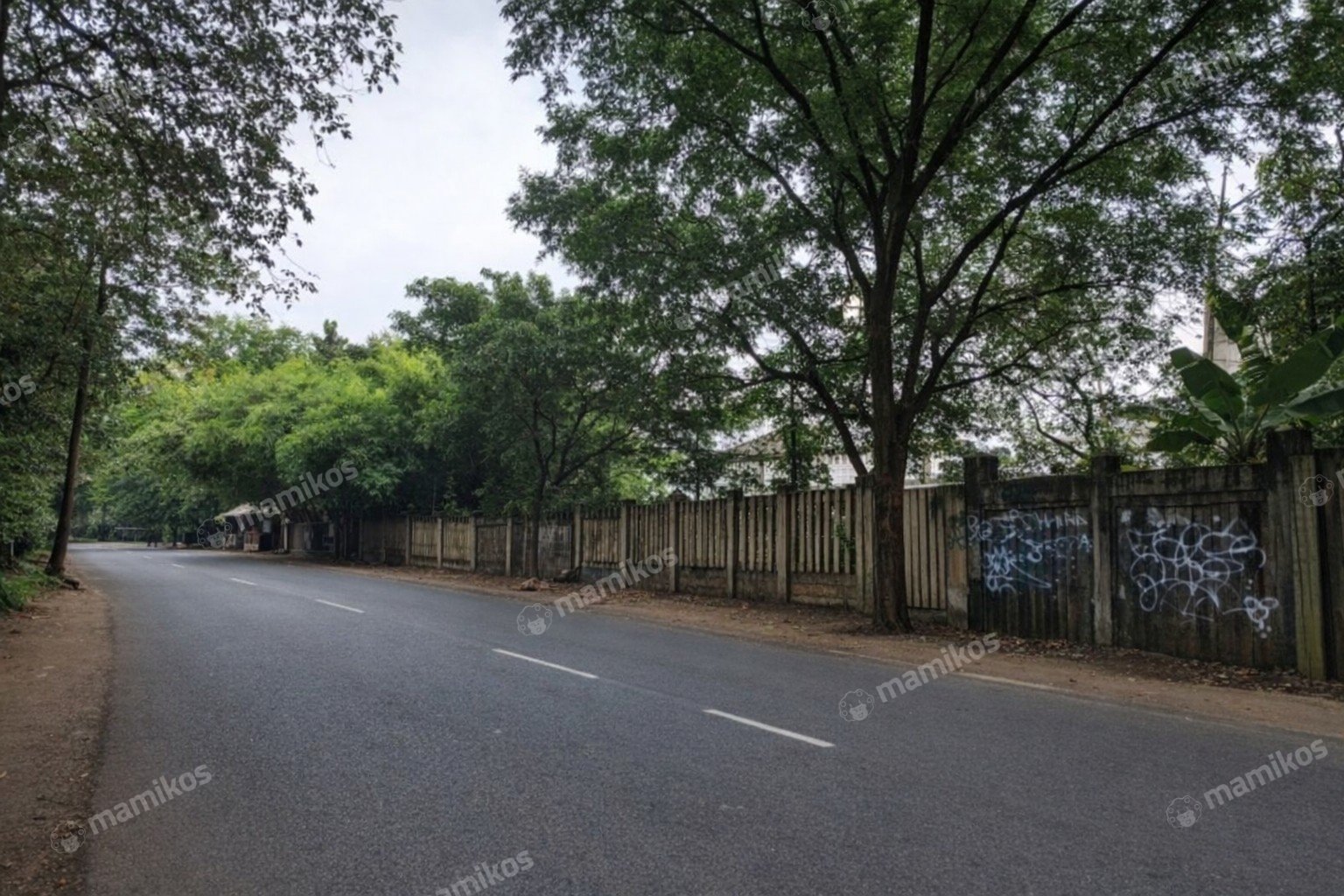 Rumah Sertifikat SHM 9 Kamar Tidur 5 Kamar Mandi Lebak Bulus Jakarta Selatan - Photo 2