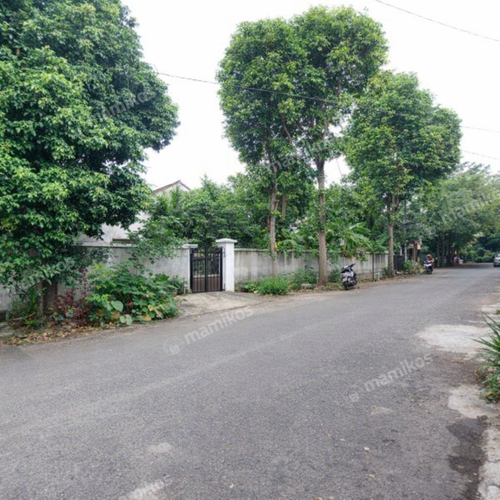 Rumah Sertifikat SHM 9 Kamar Tidur 5 Kamar Mandi Lebak Bulus Jakarta Selatan - Photo 4