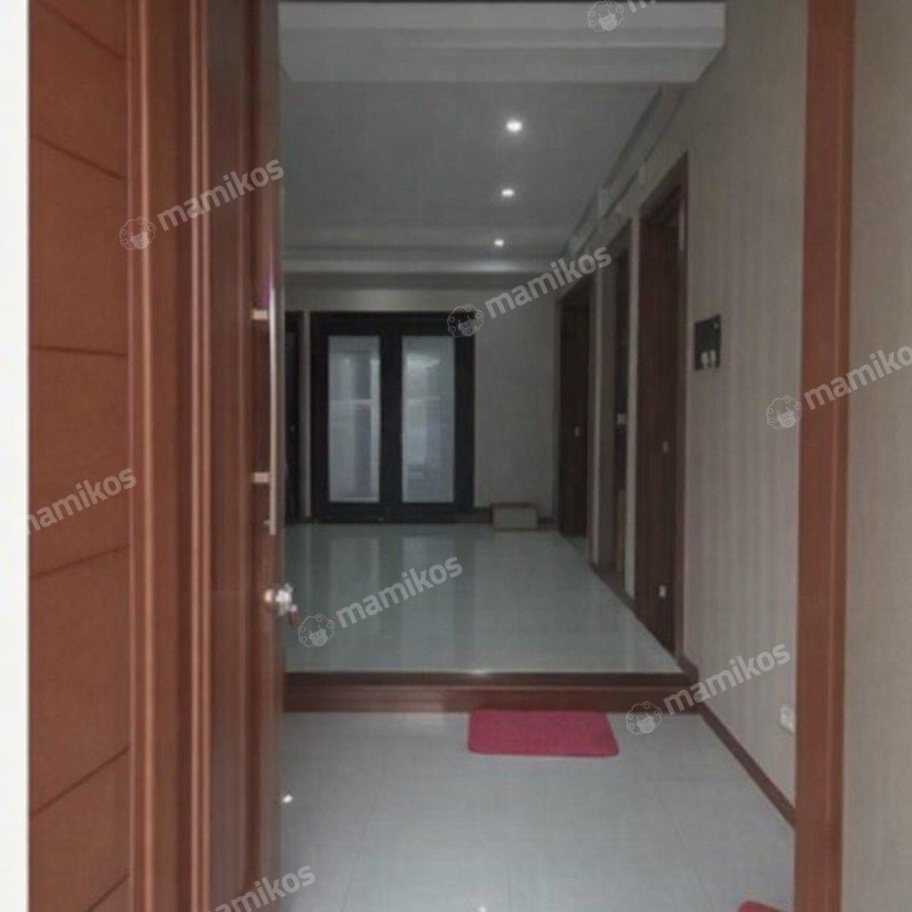 Rumah Sertifikat SHM 3 Kamar Tidur 2 Kamar Mandi Duren Sawit Jakarta Timur - Photo 2