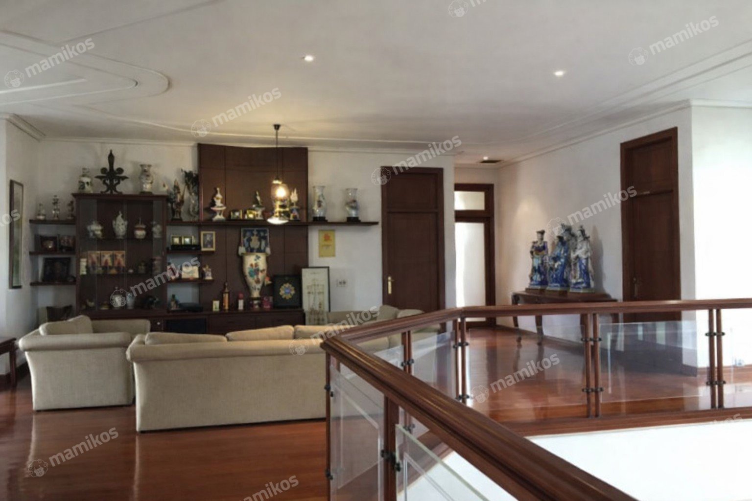 Rumah Sertifikat HGB 5 Kamar Tidur 5 Kamar Mandi Pantai Mutiara Jakarta Utara - Photo 5