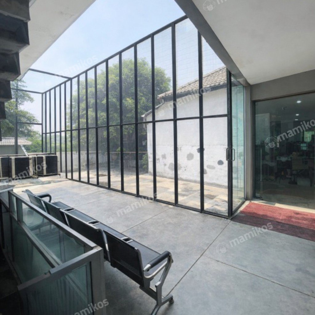 Rumah Sertifikat HGB 7 Kamar Tidur 4 Kamar Mandi Kemang Jakarta Selatan - Photo 4