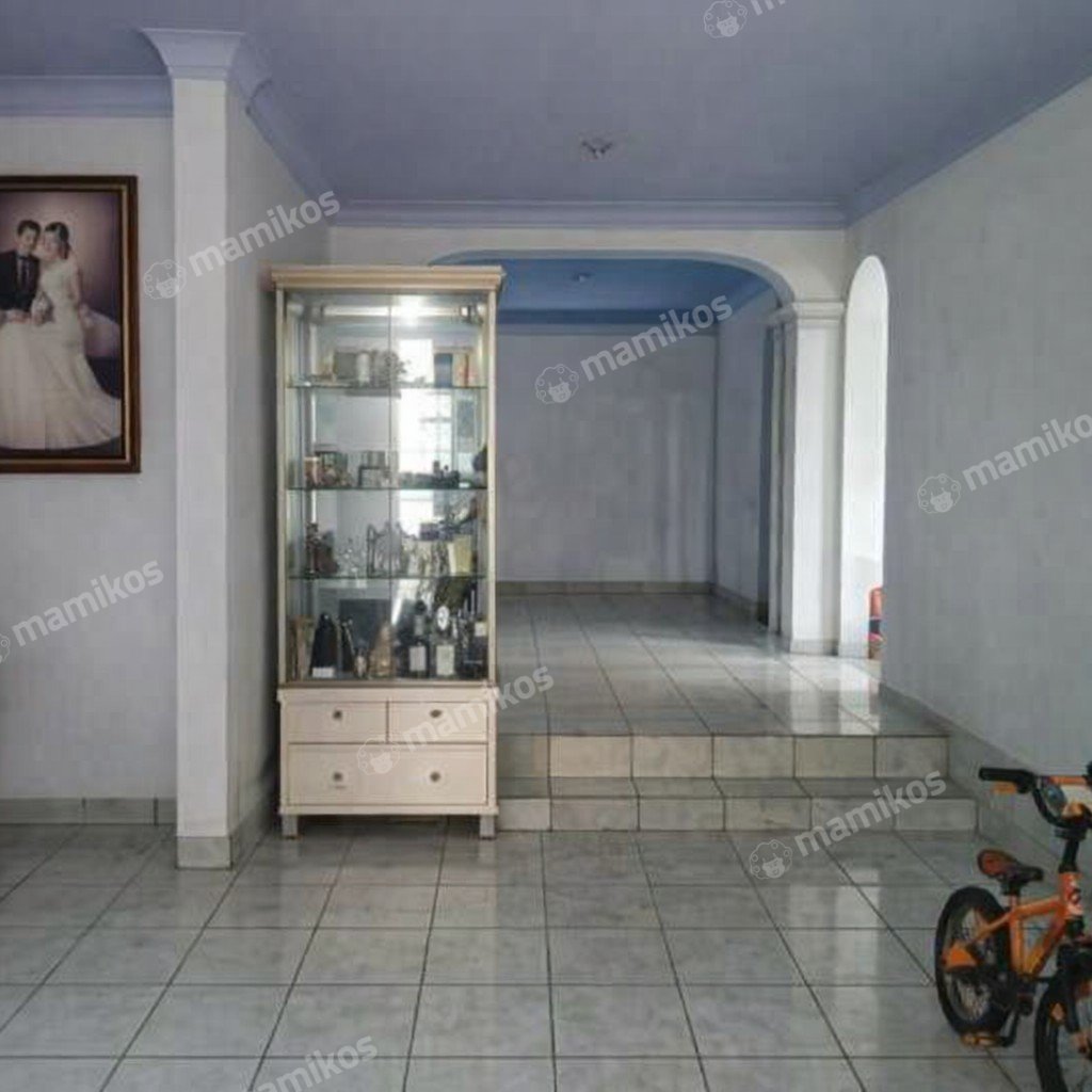 Rumah Sertifikat SHM 4 Kamar Tidur 2 Kamar Mandi Taman Palem Jakarta Barat - Photo 4