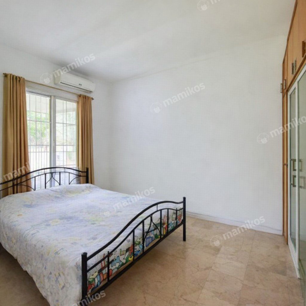 Rumah Sertifikat SHM 5 Kamar Tidur 4 Kamar Mandi Cipete Jakarta Selatan - Photo 3