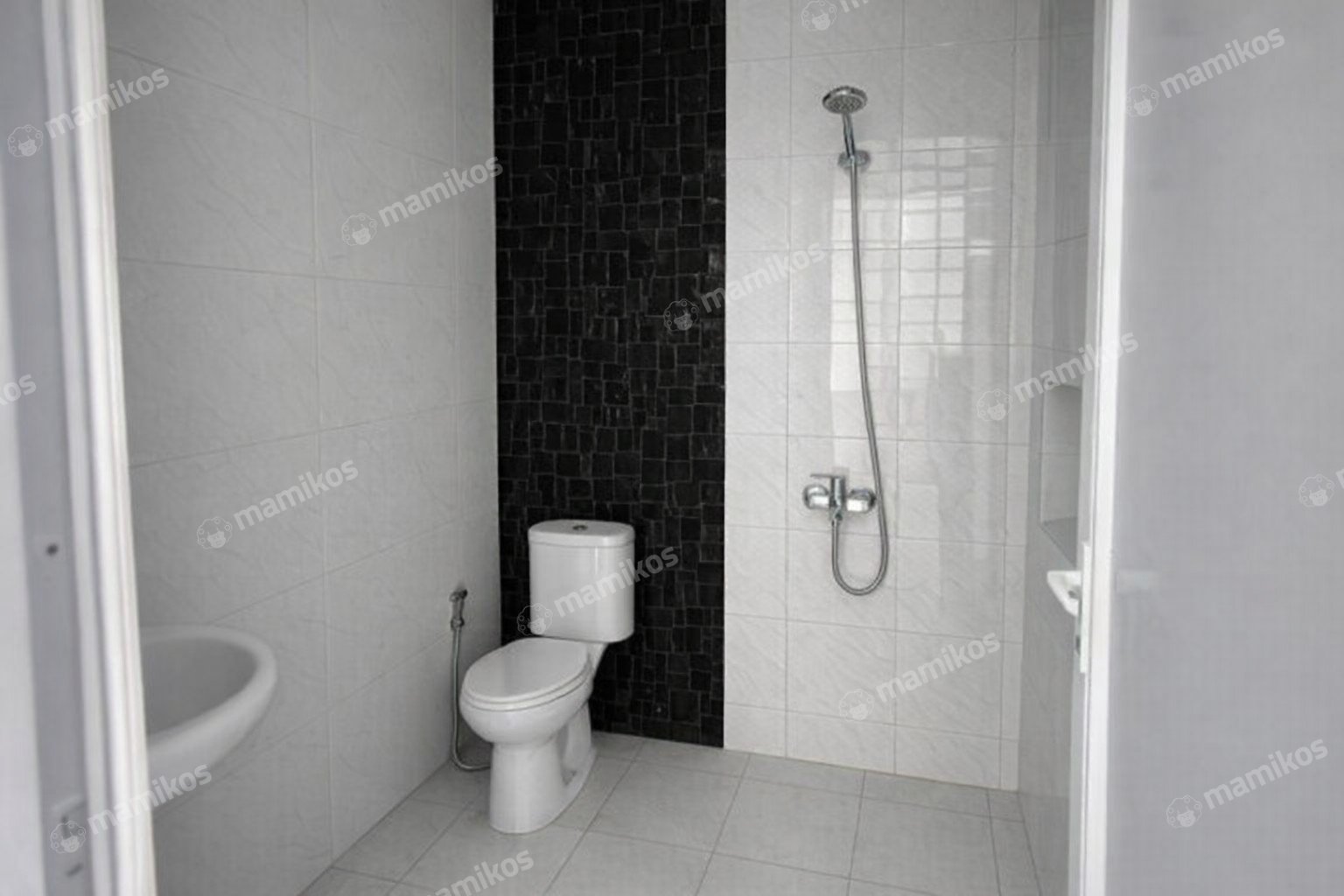 Rumah Sertifikat SHM 4 Kamar Tidur 3 Kamar Mandi Kelapa Gading Jakarta Utara - Photo 5