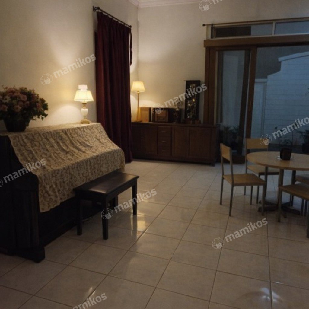 Rumah Sertifikat SHM 6 Kamar Tidur 6 Kamar Mandi Pulo Gadung Jakarta Timur - Photo 4