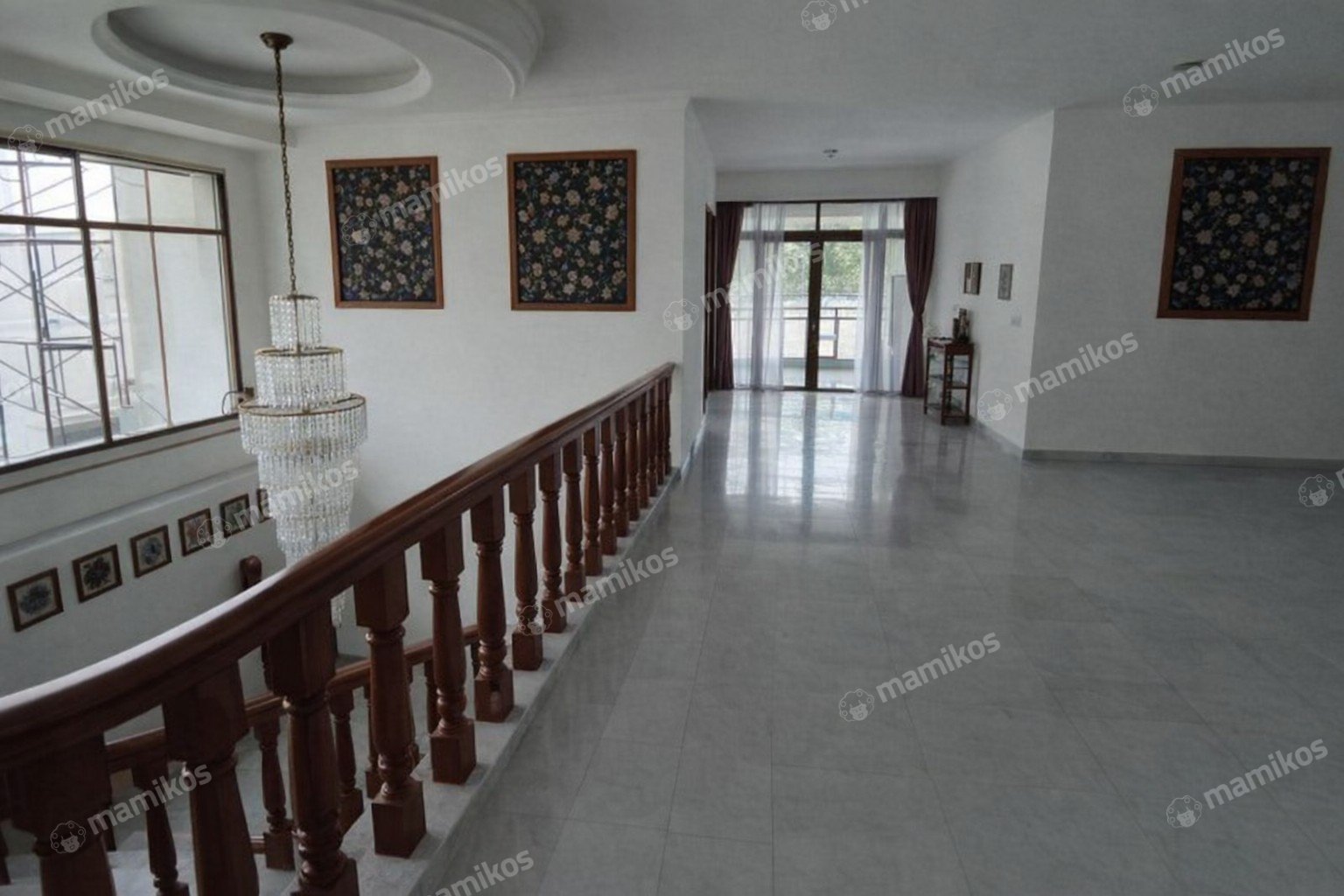 Rumah Sertifikat SHM 5 Kamar Tidur 5 Kamar Mandi Intercon Jakarta Barat - Photo 5
