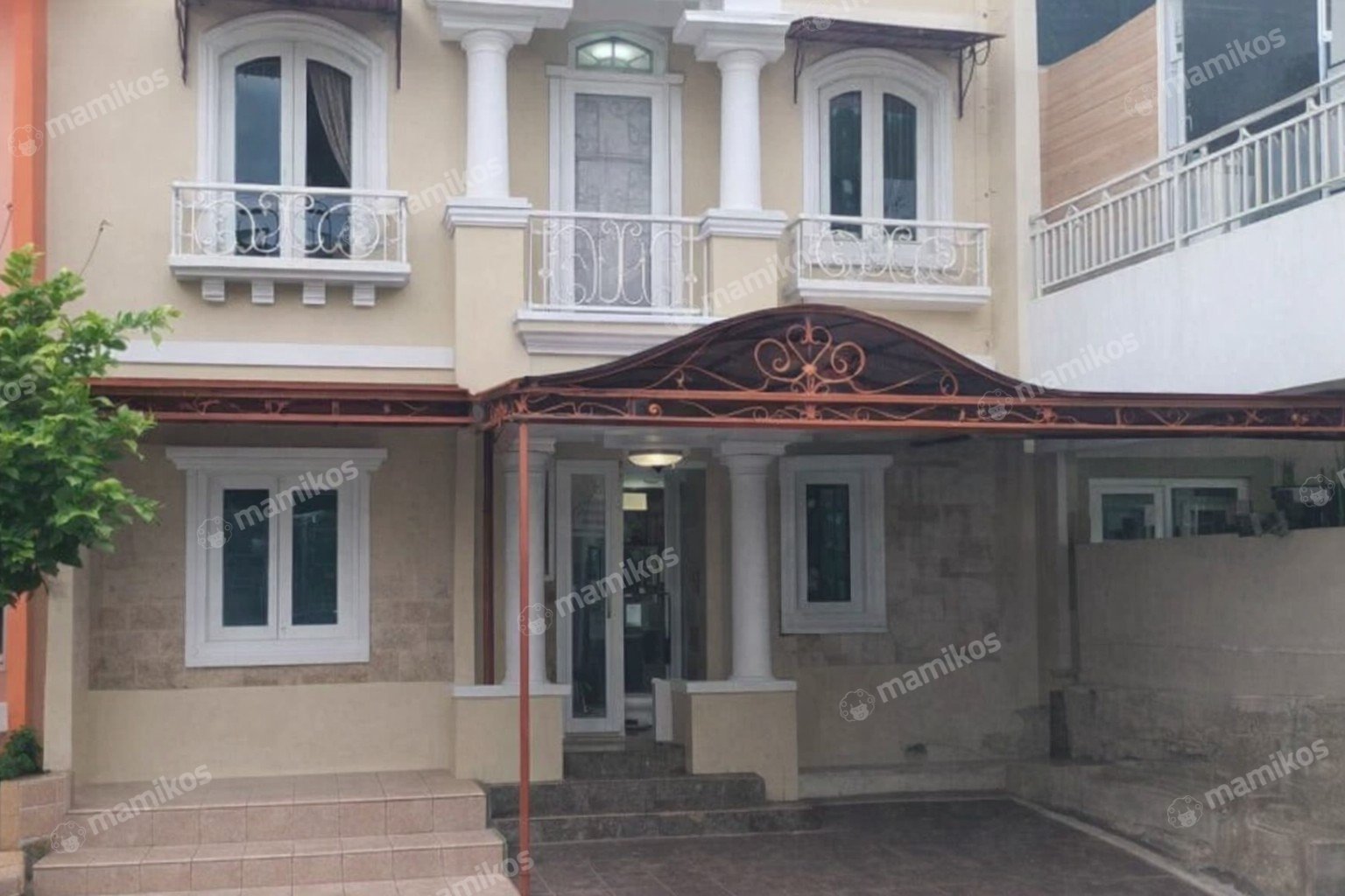 Rumah Sertifikat SHM 3 Kamar Tidur 2 Kamar Mandi Raffles Hills Jakarta Timur