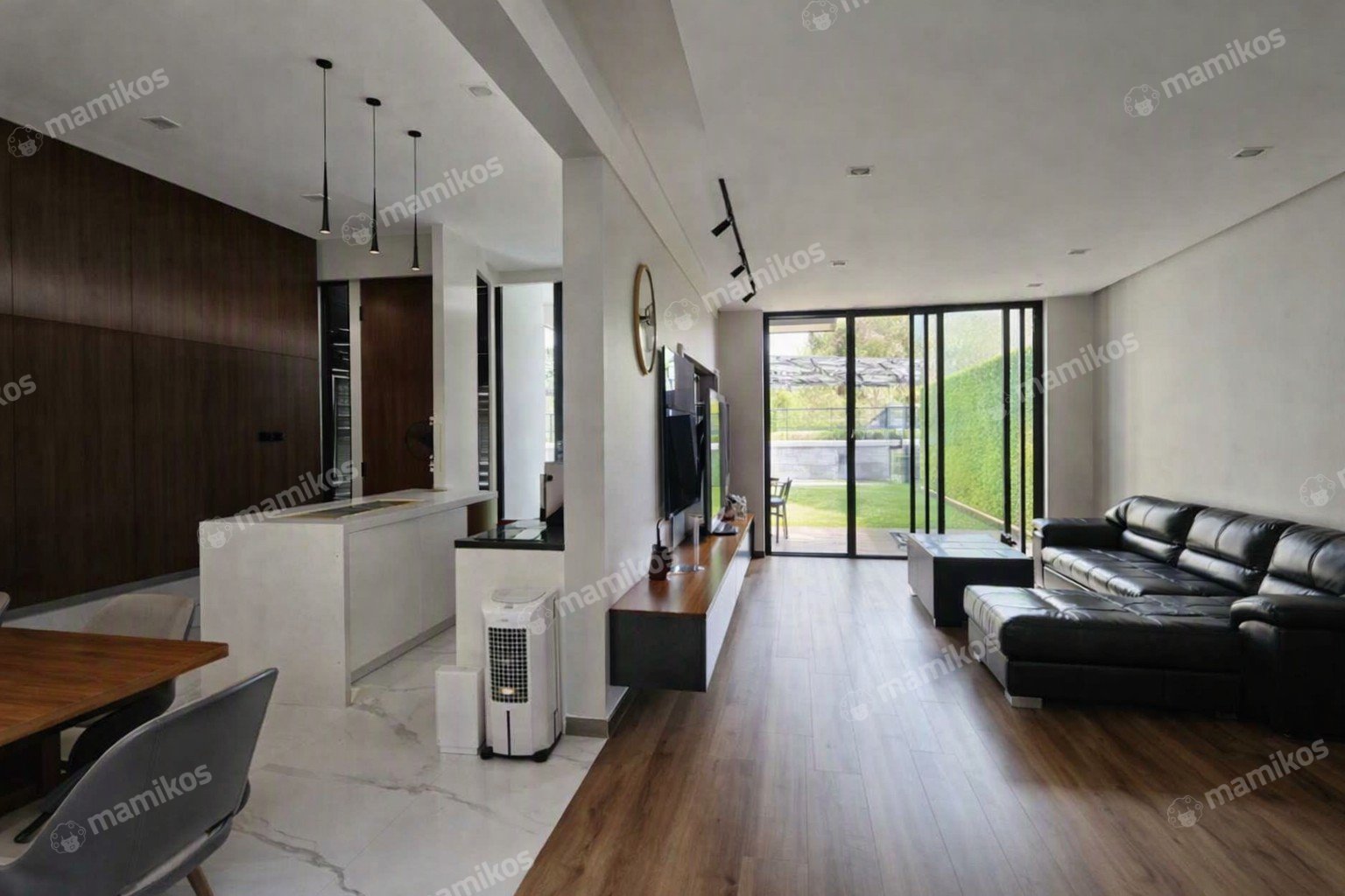 Rumah Sertifikat SHM 5 Kamar Tidur 5 Kamar Mandi Kelapa Gading Jakarta Utara - Photo 4