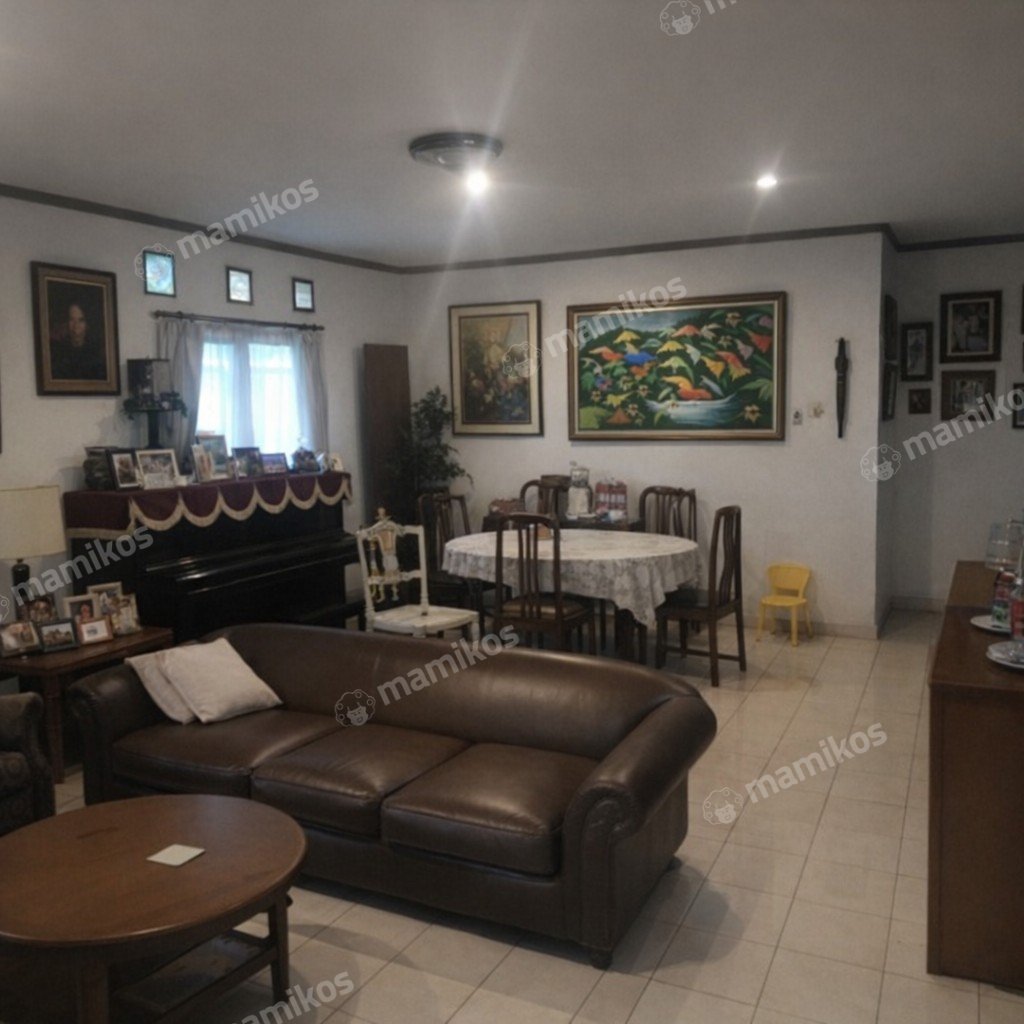 Rumah Sertifikat SHM 7 Kamar Tidur 5 Kamar Mandi Pulomas Jakarta Timur - Photo 3