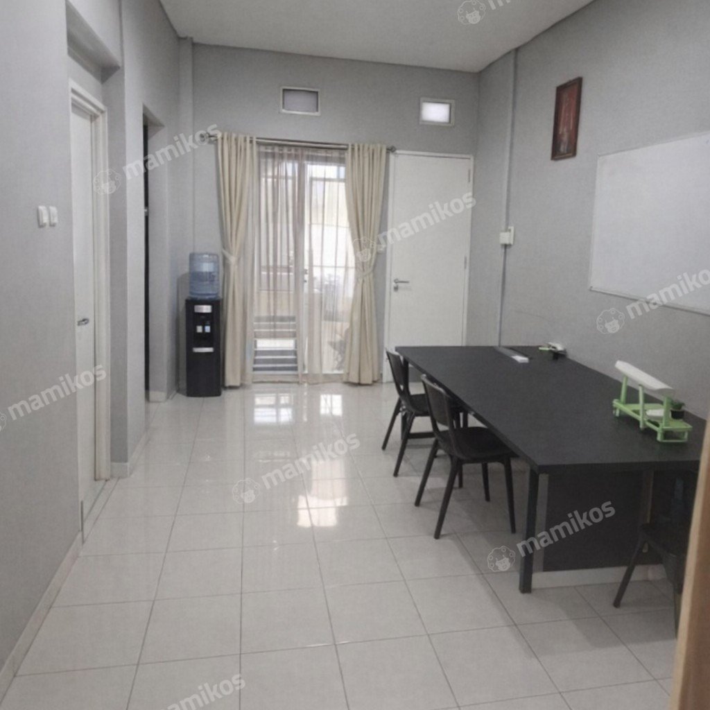 Rumah Sertifikat SHM 3 Kamar Tidur 2 Kamar Mandi Citra Grand Jakarta Timur - Photo 4