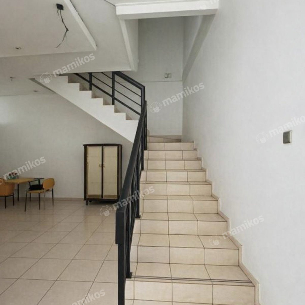 Rumah Sertifikat SHM 5 Kamar Tidur 3 Kamar Mandi Taman Ratu Jakarta Barat - Photo 3