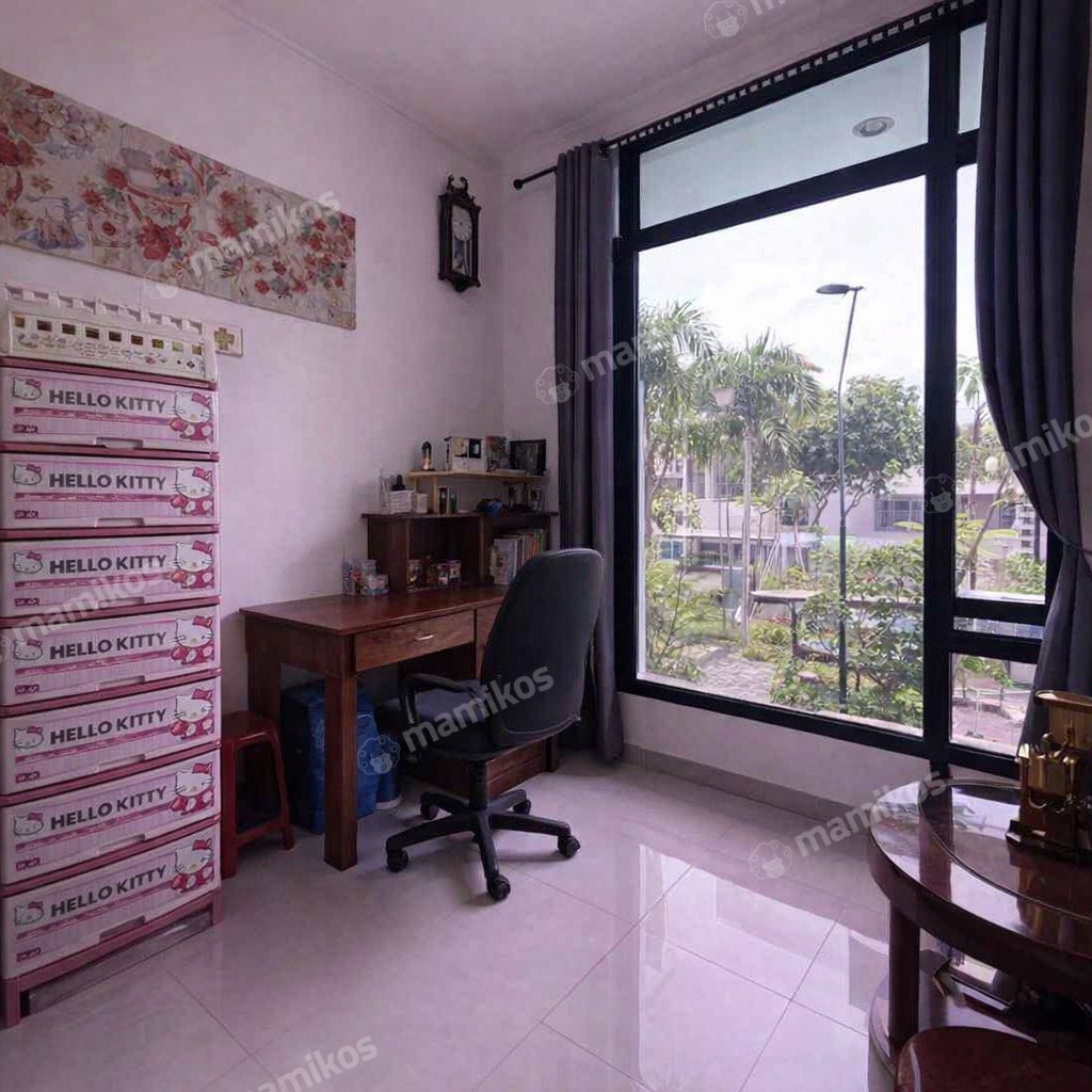 Rumah Sertifikat SHM 3 Kamar Tidur 3 Kamar Mandi Pantai Indah Kapuk 2 Jakarta Utara - Photo 2