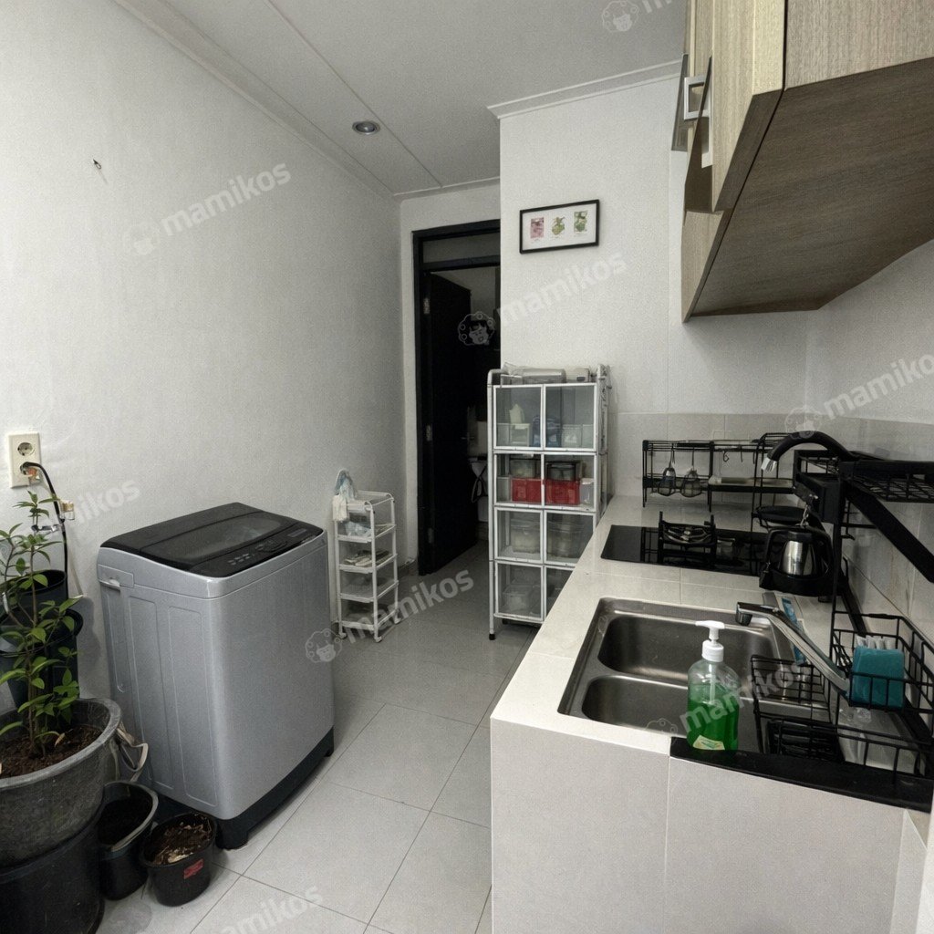 Rumah Sertifikat SHM 3 Kamar Tidur 3 Kamar Mandi Pantai Indah Kapuk 2 Jakarta Utara - Photo 5