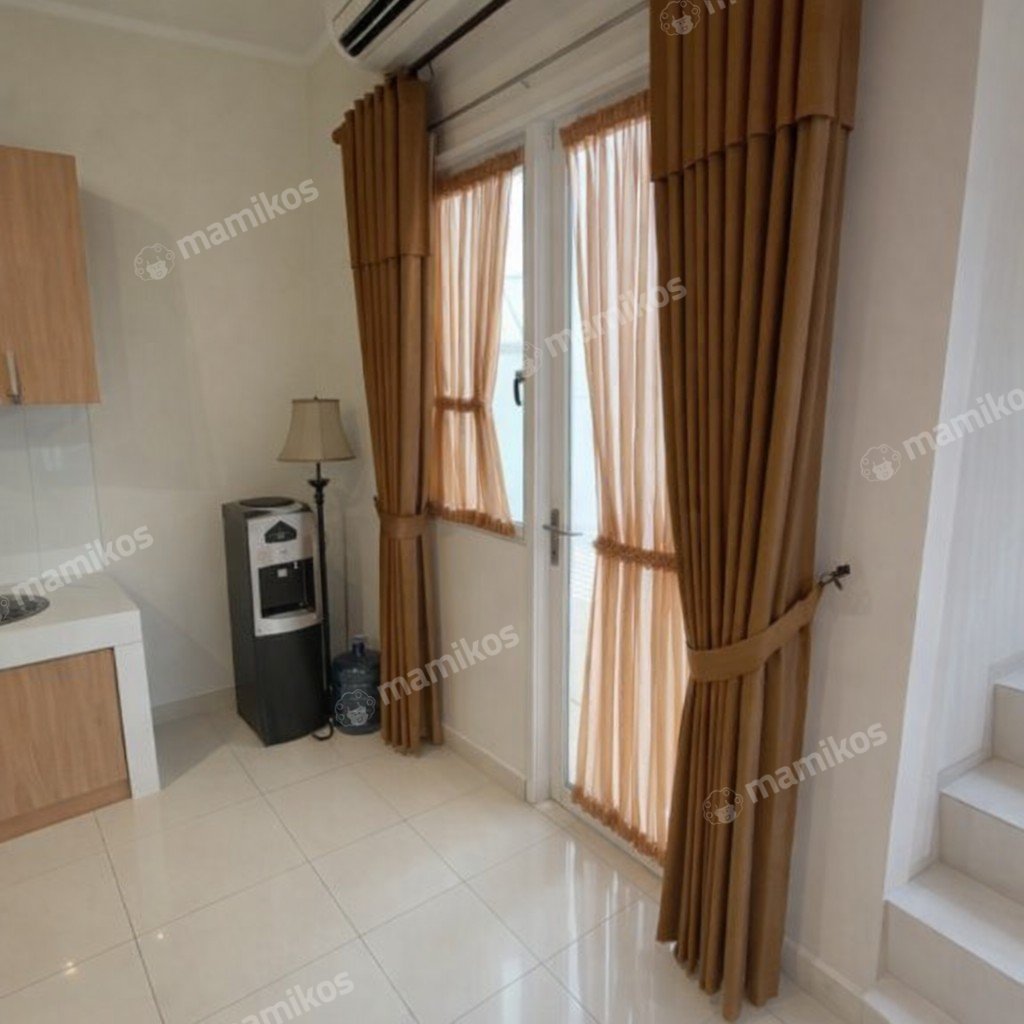 Rumah Sertifikat SHM 2 Kamar Tidur 2 Kamar Mandi Cibubur Jakarta Timur - Photo 4