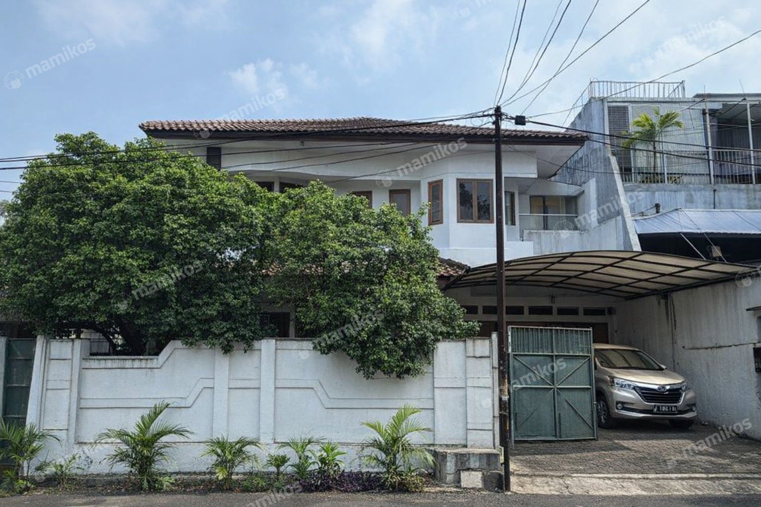 Rumah Sertifikat HGB 6 Kamar Tidur 5 Kamar Mandi Tomang Jakarta Barat