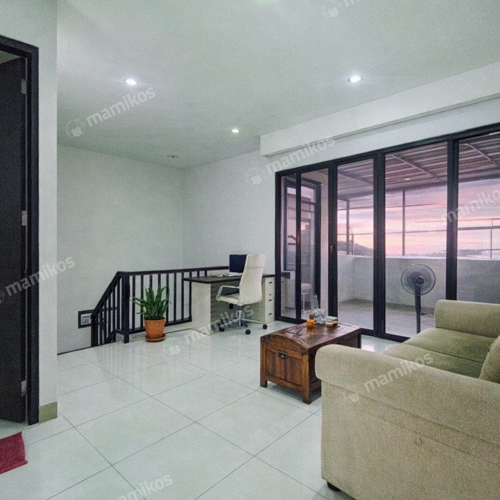 Rumah Sertifikat SHM 5 Kamar Tidur 3 Kamar Mandi Pondok Labu Jakarta Selatan - Photo 4