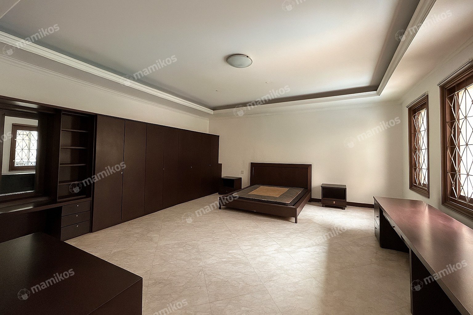 Rumah 4 Kamar Tidur 4 Kamar Mandi 2 Lantai Kebayoran Baru Jakarta Selatan