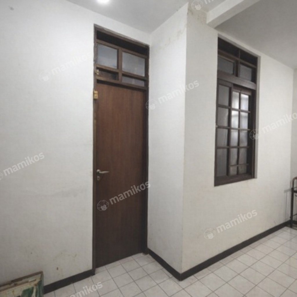 Rumah Sertifikat SHM 3 Kamar Tidur 2 Kamar Mandi Duri Kosambi Jakarta Barat - Photo 2
