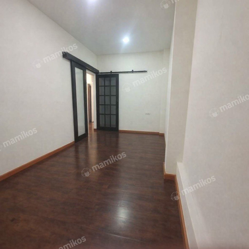 Rumah Sertifikat SHM 4 Kamar Tidur 3 Kamar Mandi Tomang Jakarta Barat - Photo 2