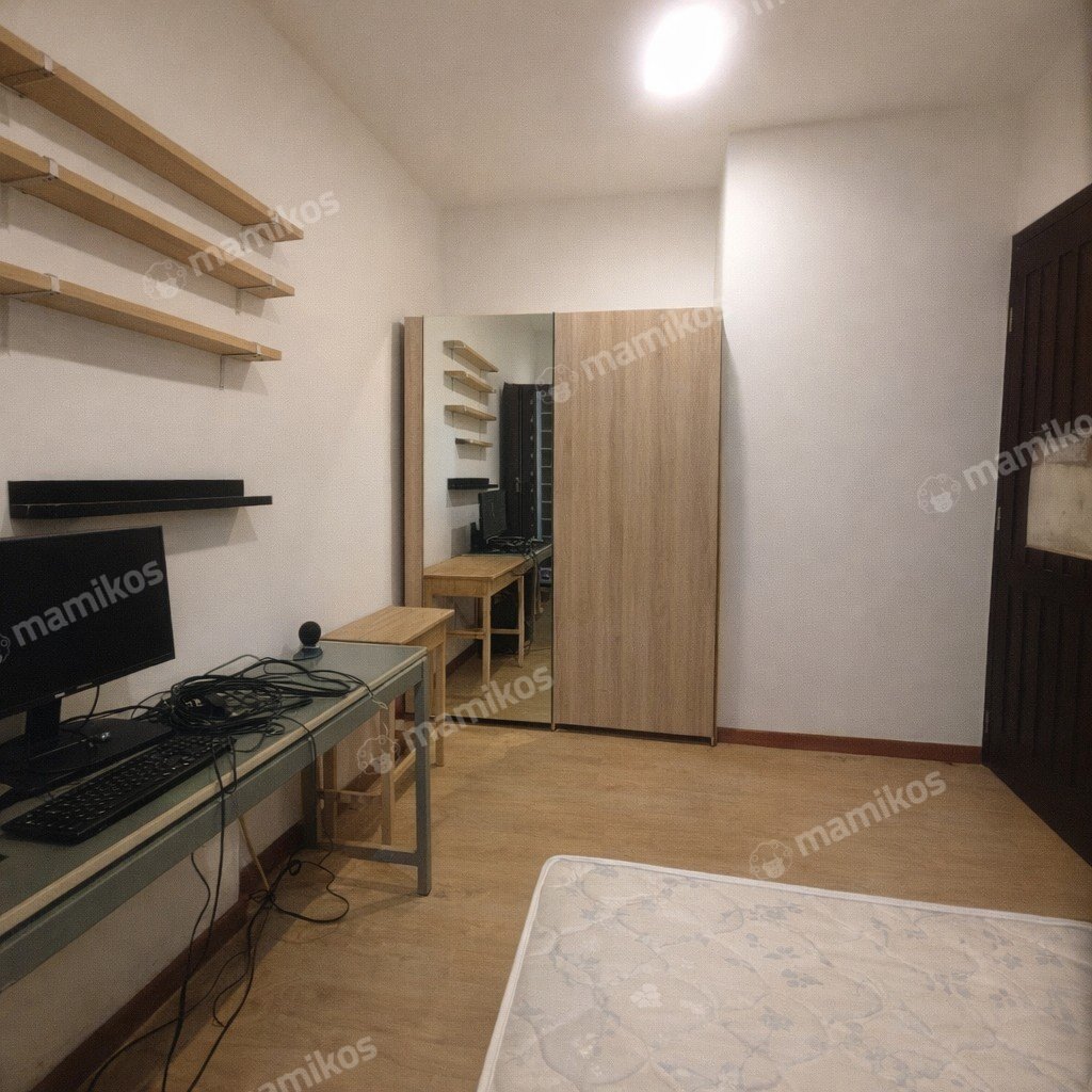 Rumah Sertifikat SHM 4 Kamar Tidur 3 Kamar Mandi Tomang Jakarta Barat - Photo 5